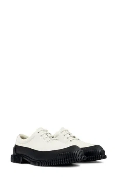 Camper Pix Oxford In White/black