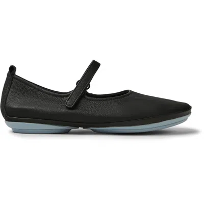 Camper Right In Black