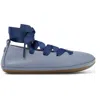 Camper Right In Blue