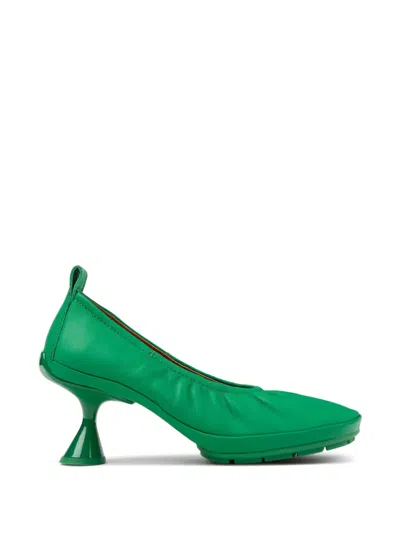 CAMPER RIGHT LEFT PUMPS