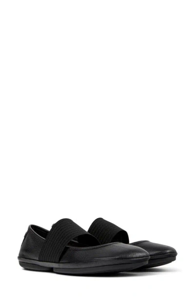 Camper Right Nina Ballerina Flat In Schwarz