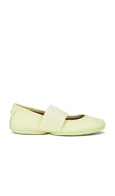 Camper Right Nina Flat In Yellow