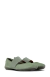 Camper Right Nina Flat In Medium Green