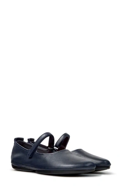 Camper Right Nina Mary Jane Flat In Blue