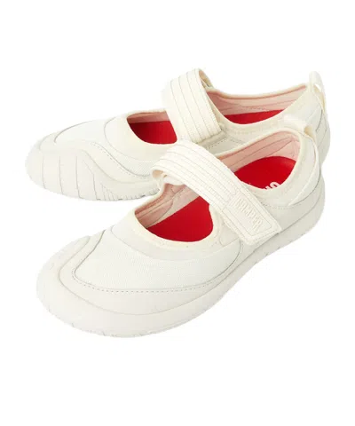 Camper Round Toe Flat Shoes