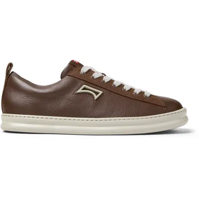 Camper Runner In Brown