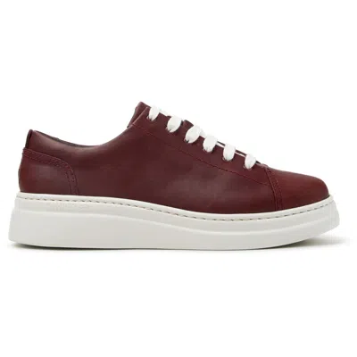 Camper Runner Up In Burgundy
