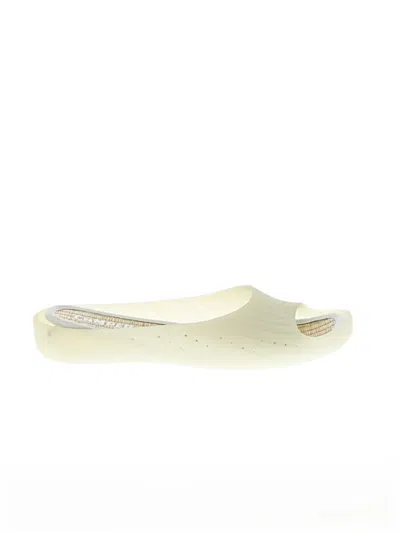 Pre-owned Camper Sandals In Ivory