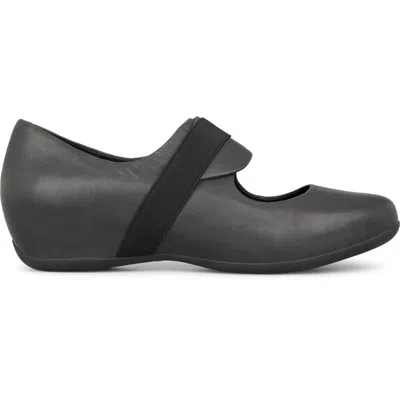 Camper Sinuosa In Black