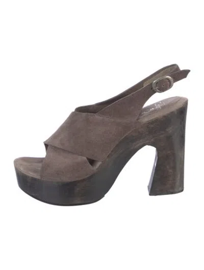 Pre-owned Camper Suede Pumps In Brown
