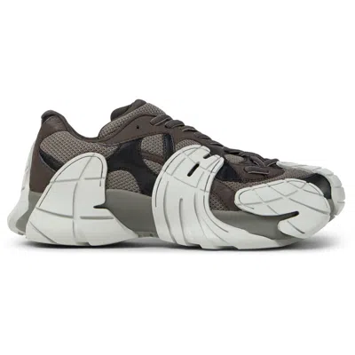 Camper Tormenta In Multi