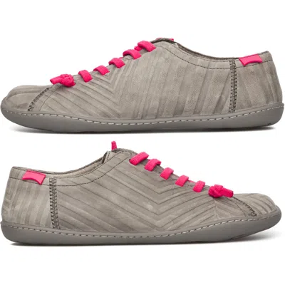 Camper Twins In Gray