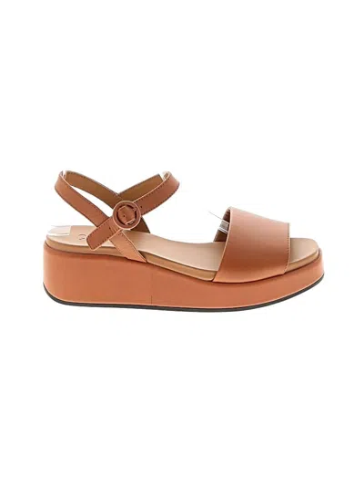 Pre-owned Camper Wedges In Tan