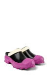 Camperlab Traktori Clog In Black/magenta
