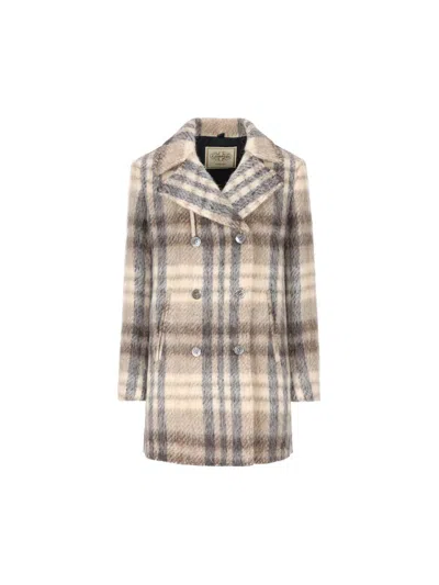Camplin Coats In Beige