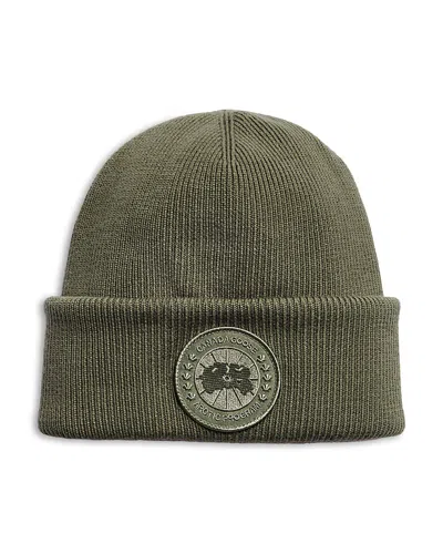 Canada Goose Arctic Disc Merino Wool Logo Patch Ribbed Toque In Green