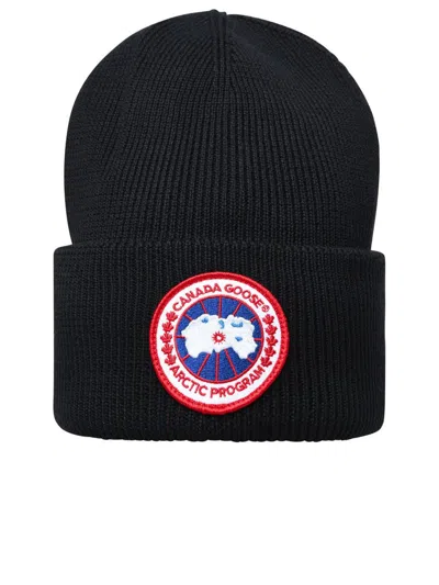 Canada Goose Arctic Logo Beanie In Black