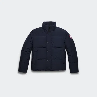 Canada Goose Bayview Parka In Blue