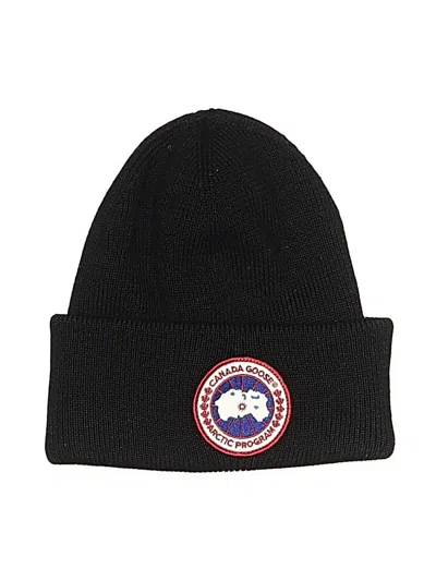 Pre-owned Canada Goose Beanie Hat In Black