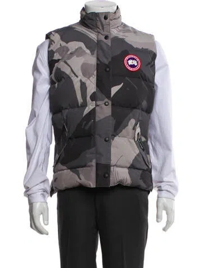 Pre-owned Canada Goose Camouflage Print Vest In Gray