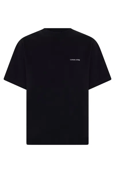 Canada Goose Classic Fit Short Sleeve T-shirt For Men - Ss26 In Black