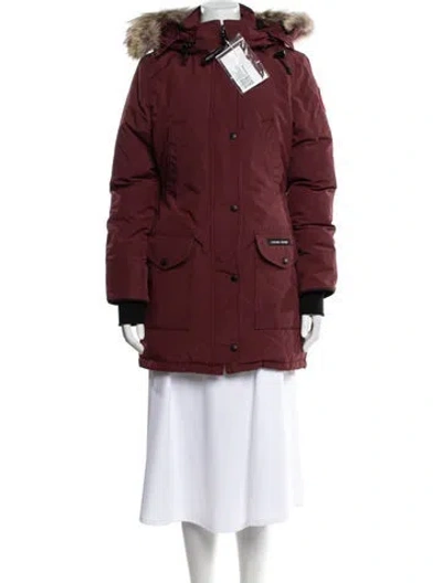 Pre-owned Canada Goose Down Coat In Burgundy
