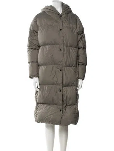 Pre-owned Canada Goose Down Coat In Green