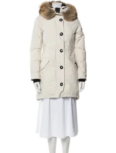 Pre-owned Canada Goose Down Coat In Neutral