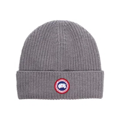 Canada Goose Men Heather Grey Wool Chunky Knit Round Crown Appliqué Logo Turn-up Wide Brim In Gray