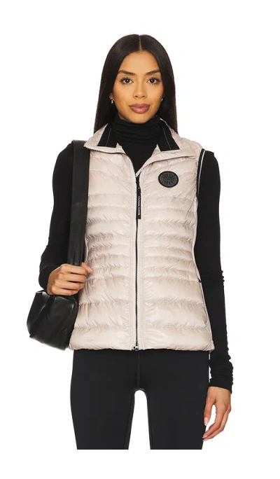 Canada Goose Hybridge Lite Vest In Lucent Rose