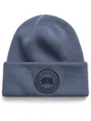 Canada Goose Knitted Blue Beanie With Cuff And Embossed Logo In Gray
