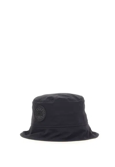 Canada Goose Logo Patch Bucket Hat In Black/neutrals