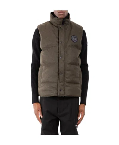 Canada Goose Logo-patch Padded Gilet In Black