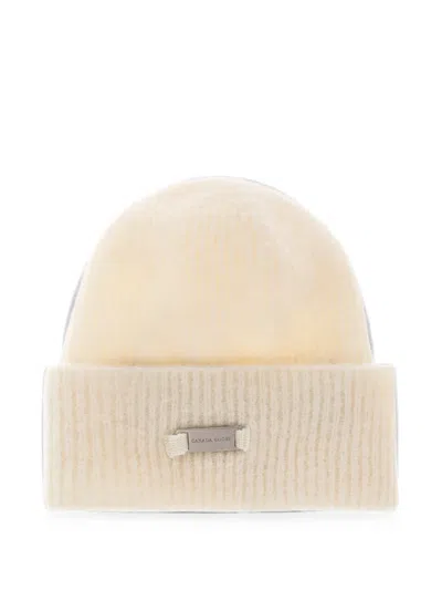 Canada Goose Logo-appliqué Ribbed-knit Beanie Hat In Neutral