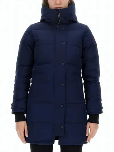 Canada Goose Long Silhouette Padded Coat With High Collar And Hood In Blue