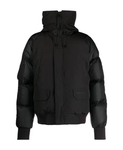 Canada Goose Long-sleeved Down Jacket In Black