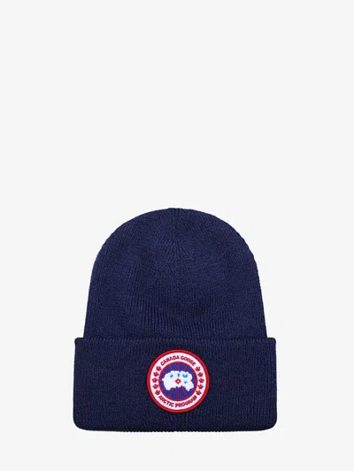 Canada Goose Arctic Disc Wool Beanie In Blue