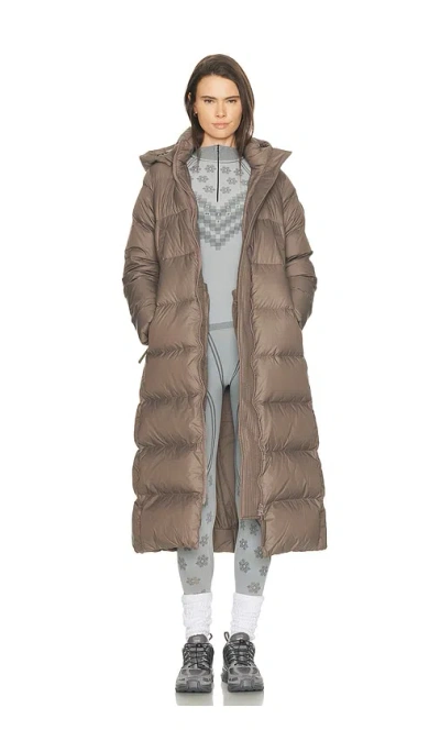 CANADA GOOSE MYSTIQUE 蓬松款