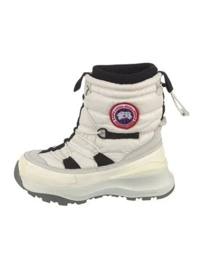Pre-owned Canada Goose Nylon Snow Boots In White