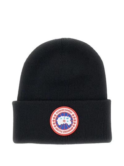 Canada Goose Patch-detail Beanie Hat In Black