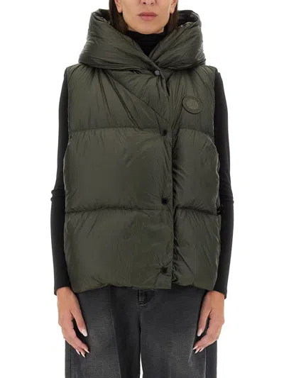 Canada Goose Rhoda Vest. In Black