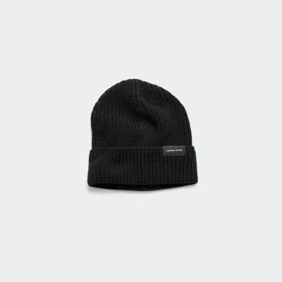 Canada Goose Rib Toque Wordmark In Black