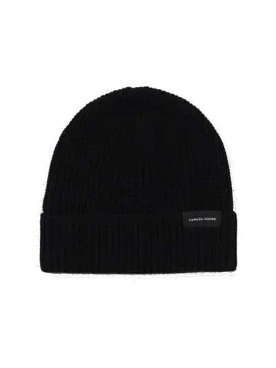 Canada Goose Rib Toque Wordmark Logo Beanie In Black