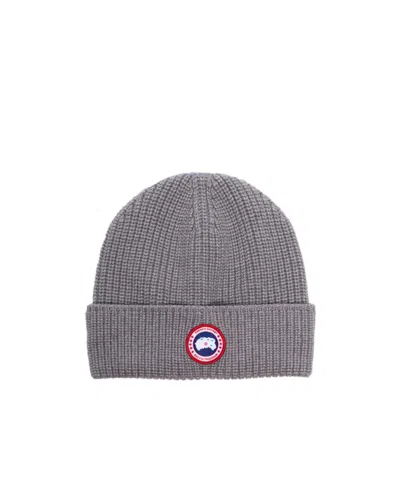 Canada Goose Ribbed-knit Logo-patch Beanie In Brown