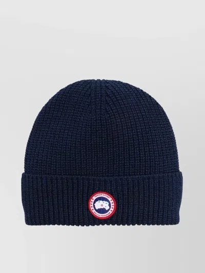 CANADA GOOSE RIBBED KNIT LOGO WOOL BEANIE WITH TURN-UP BRIM