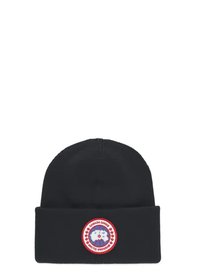 Canada Goose Ribbed Wool Beanie With Contrasting Logo Patch In Black