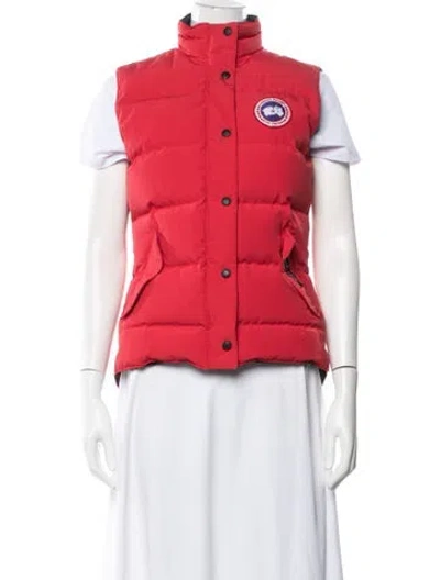 Pre-owned Canada Goose Vest In Red