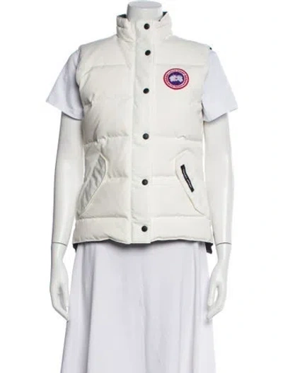 Pre-owned Canada Goose Vest In White