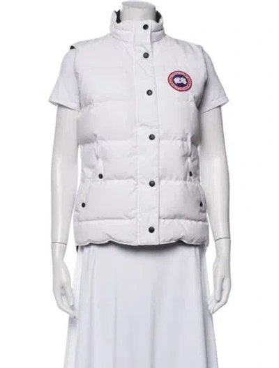Pre-owned Canada Goose Vest In White