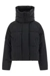 Canada Goose Women Chilliwack Padded Jacket In Black